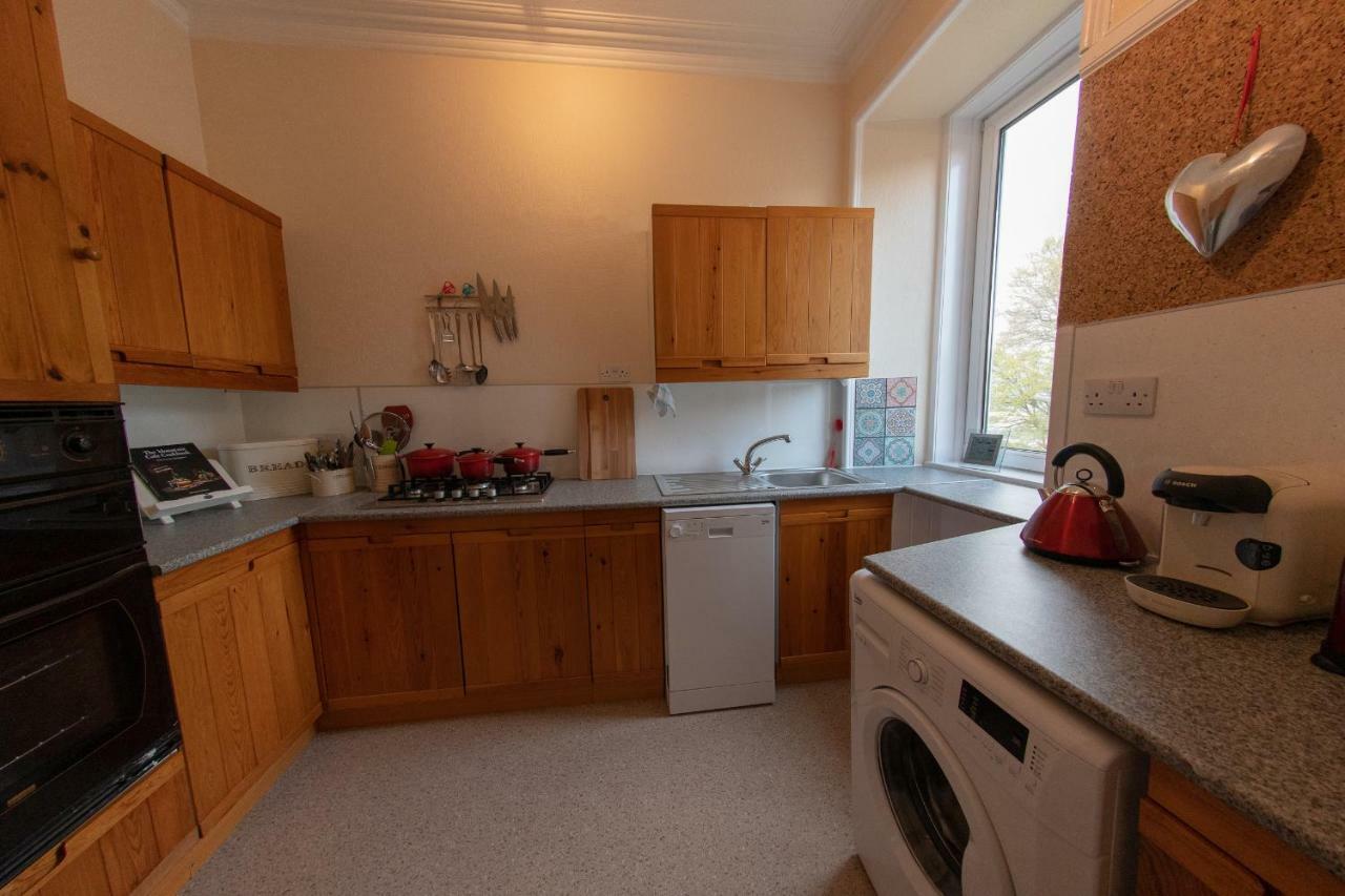Period House / Entire Upstairs Flat Leilighet Inverness Eksteriør bilde